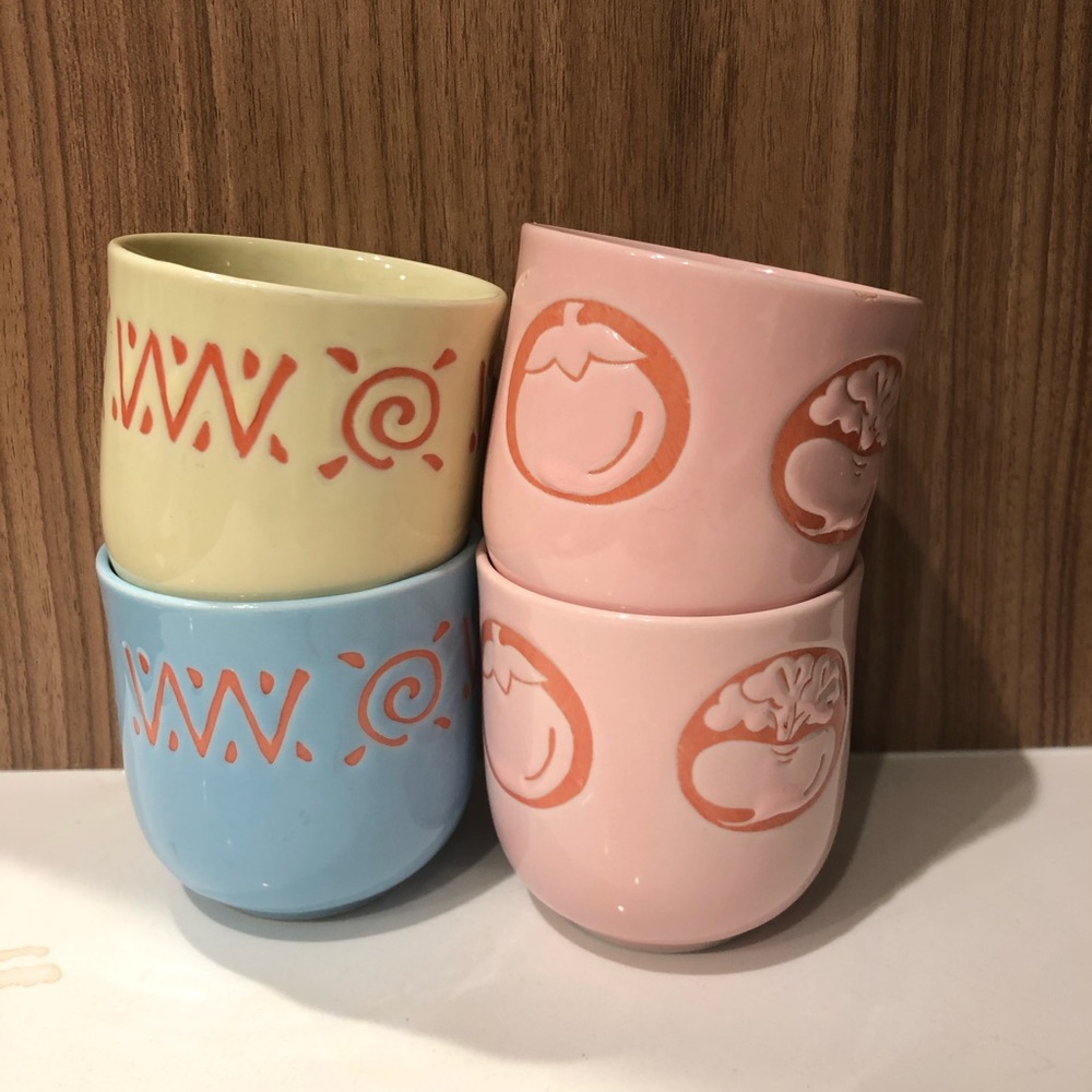 Vintage cups